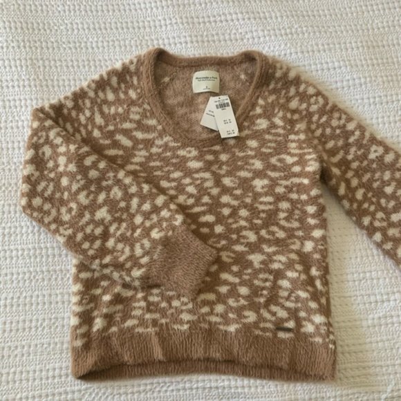 NWT A&F Fuzzy Cheetah Eyelash Sweater - Picture 3 of 3
